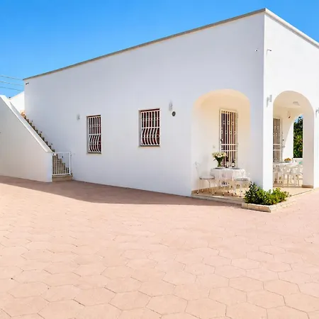 Pesce 8 Ospiti Con Giardino E Parcheggio Privato Dom wakacyjny