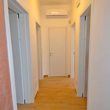 Pesce 8 Ospiti Con Giardino E Parcheggio Privato Dom wakacyjny Torre Pali